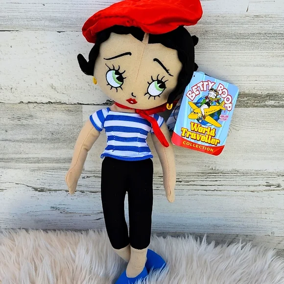 NWT BETTY BOOP FRENCH WORLD TRAVELLER COLLECTION - Picture 3 of 10